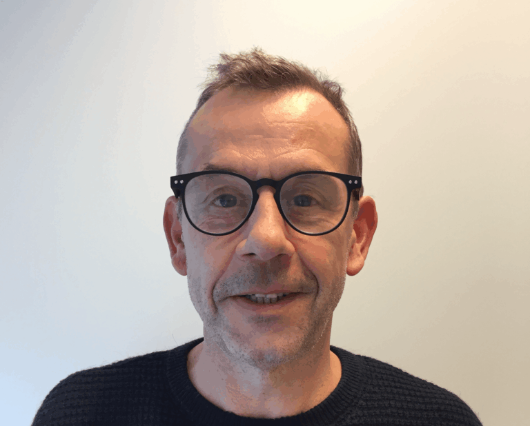 “Clash tussen globale processen en lokale noden”