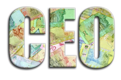 Beter presterende beursgenoteerde bedrijven betalen ceo's minder