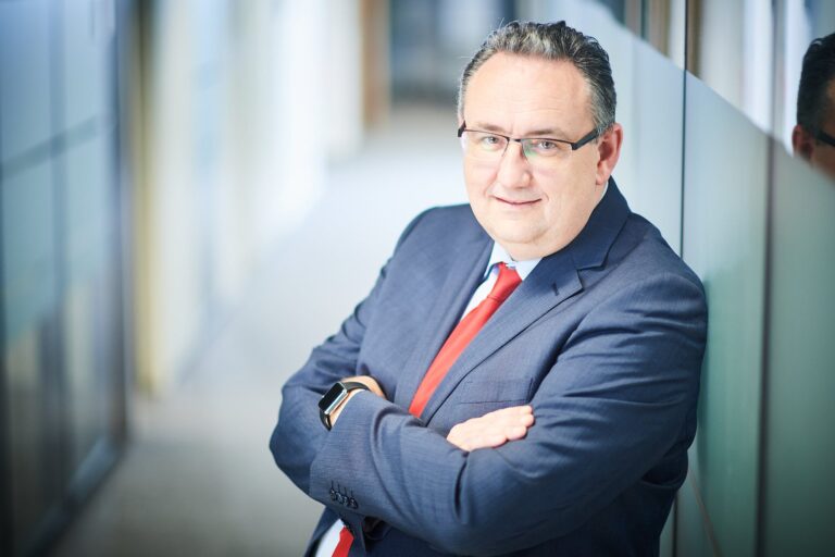 Edebex vraagt dat  overheid zich garant stelt voor facturen op zijn platform