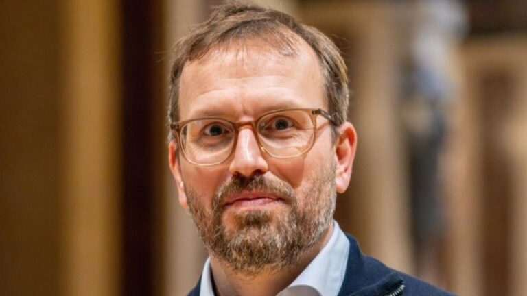 Pieter Dielis is financieel directeur van stad Antwerpen