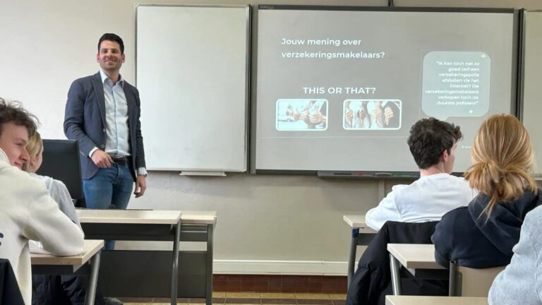 Verzekeringsmakelaars voor de klas