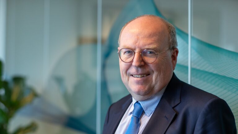 Bartel Puelinckx vervangt Luc Popelier als KBC Groep CFO